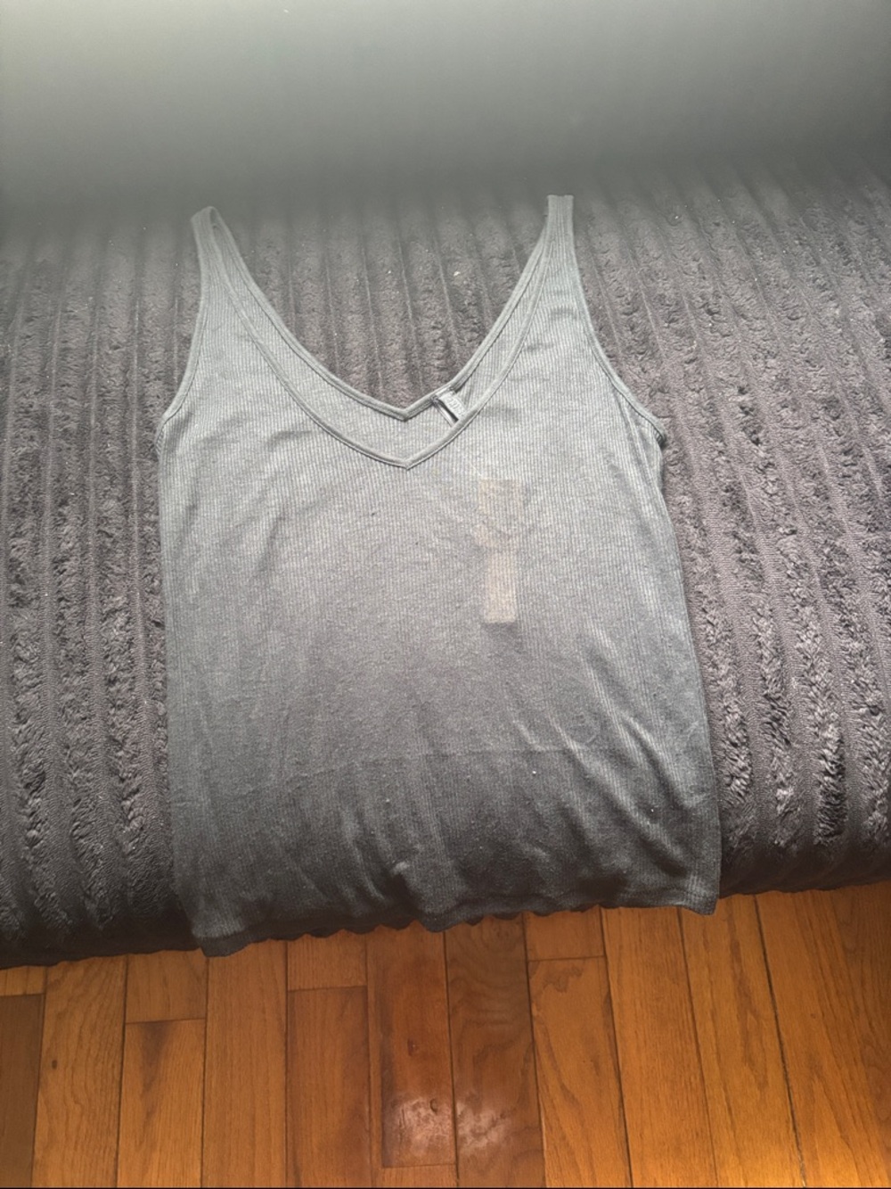 SKIMS Sheer Cotton Rib V Neck Tank • NWT • Never Worn • Soot (Black) • Small